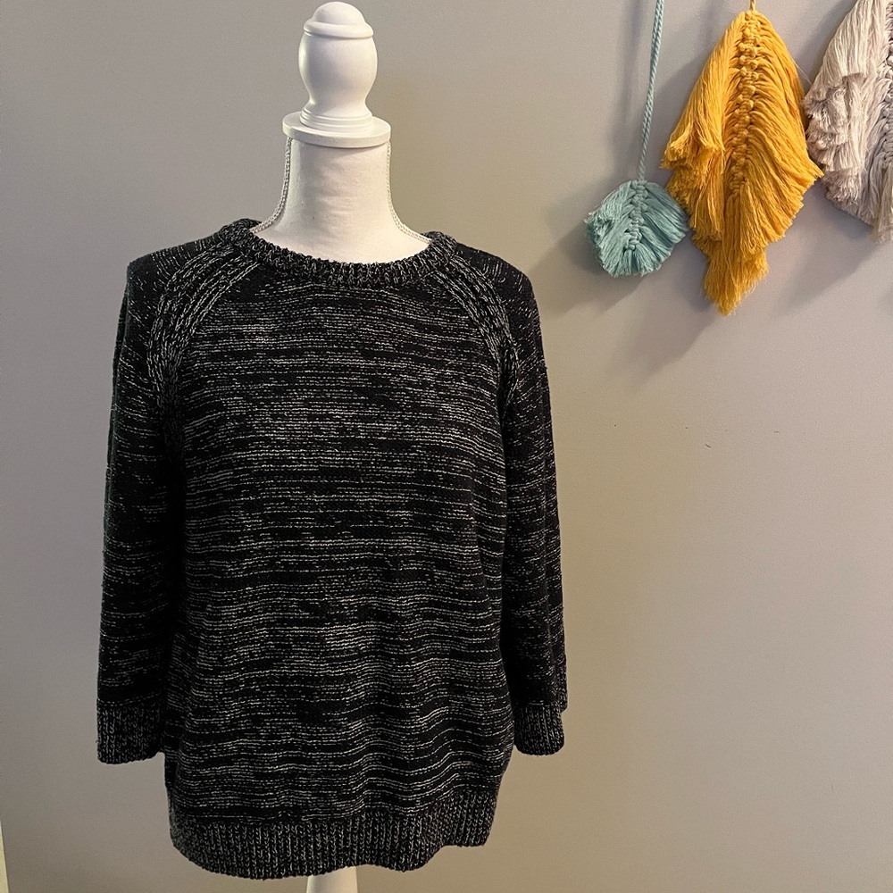 Massimo Dutti Navy coastal cable knit sweater size Small -oversized fit